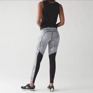 Lululemon Speed Tight V